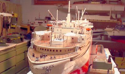 Schiffsmodell N/S Otto Hahn, Modellbau Alexander Geier, Bild 3 in der Werft